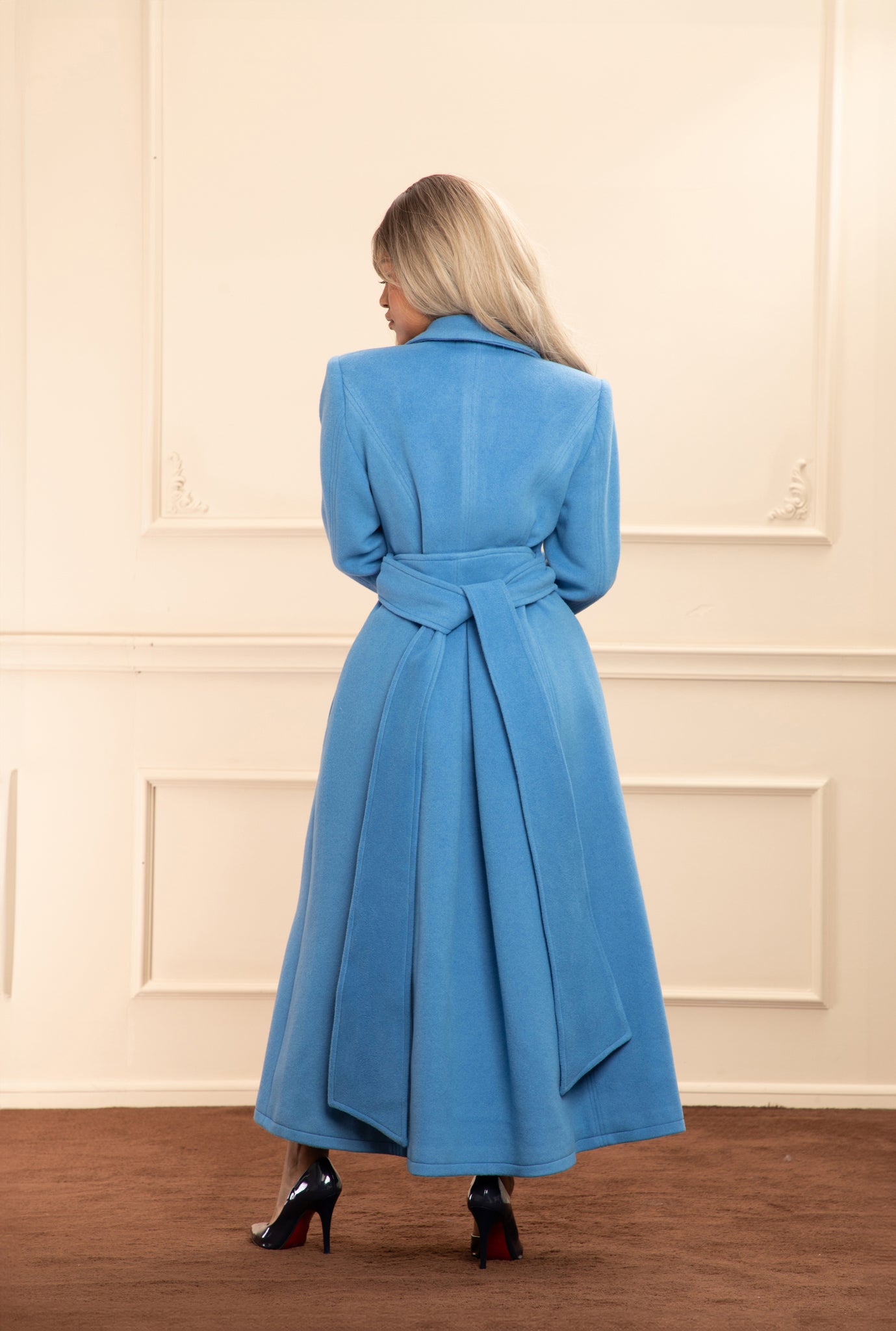 CLASSY BLUE COAT
