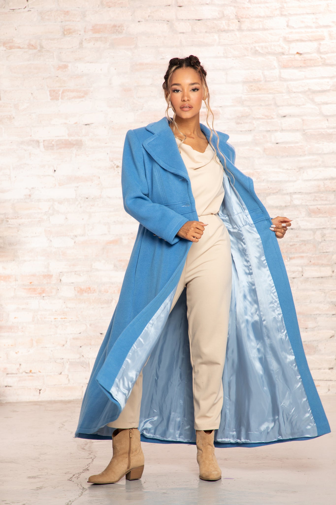 CLASSY BLUE COAT