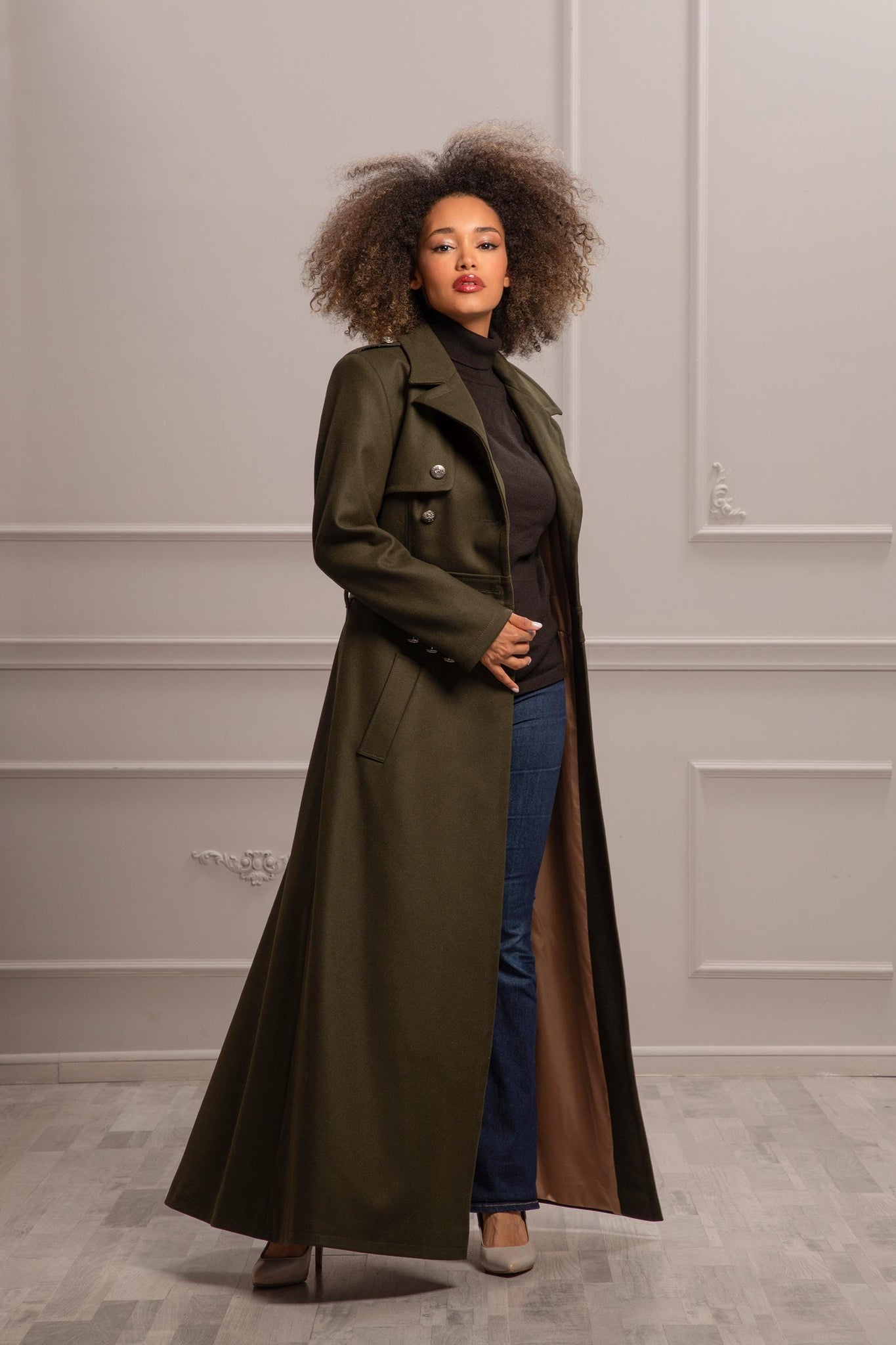 MILITARY GREEN OVERCOAT Astraea MILITARY GREEN OVERCOAT Astraea