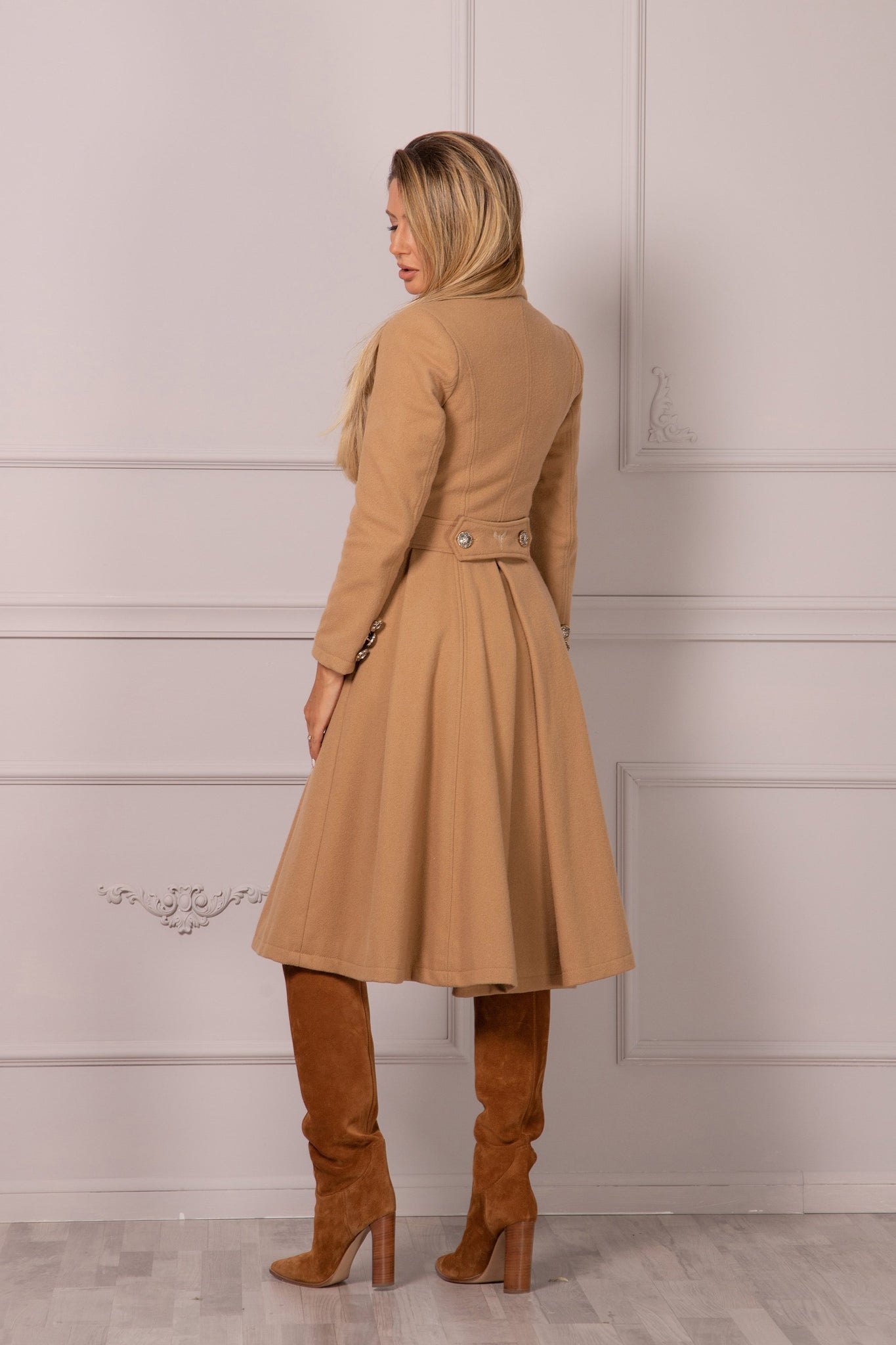 BEIGE PRINCESS COAT - Astraea