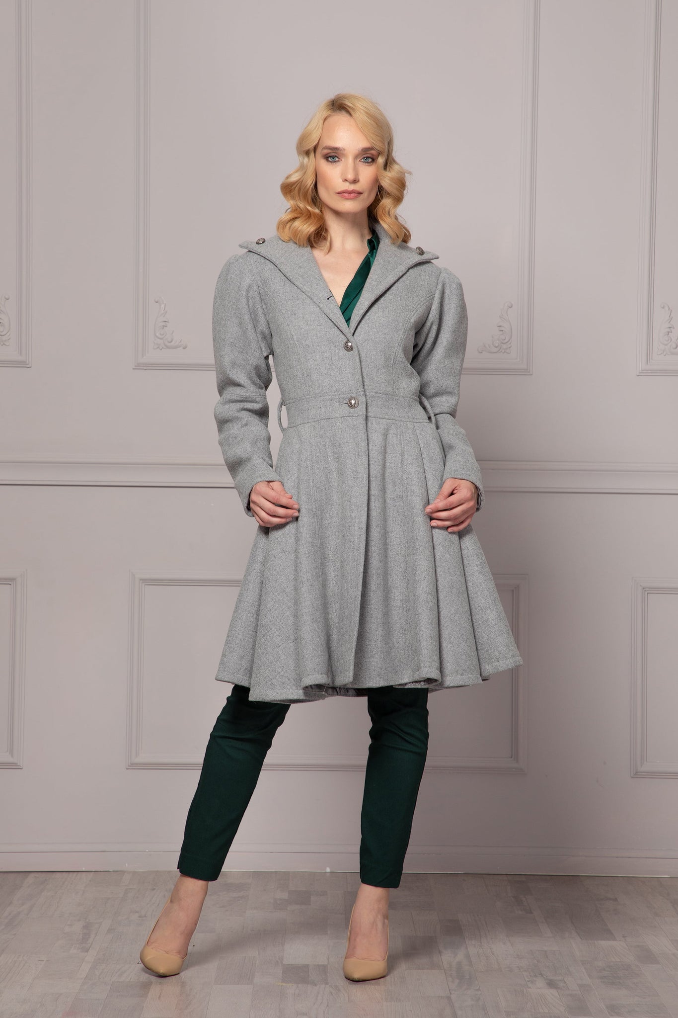 BISHOP SLEEVES ADDITION FOR YOUR ASTRAEA COAT - Astraea