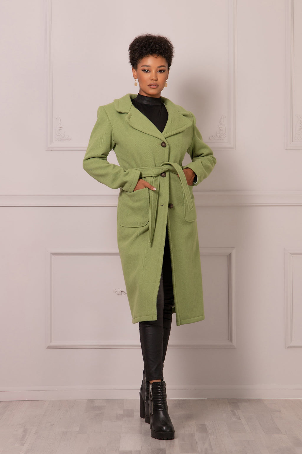 CHARTREUSE STRAIGHT COAT - Astraea