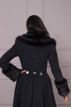 CUSTOM FAUX FUR COLLAR & CUFFS - Astraea