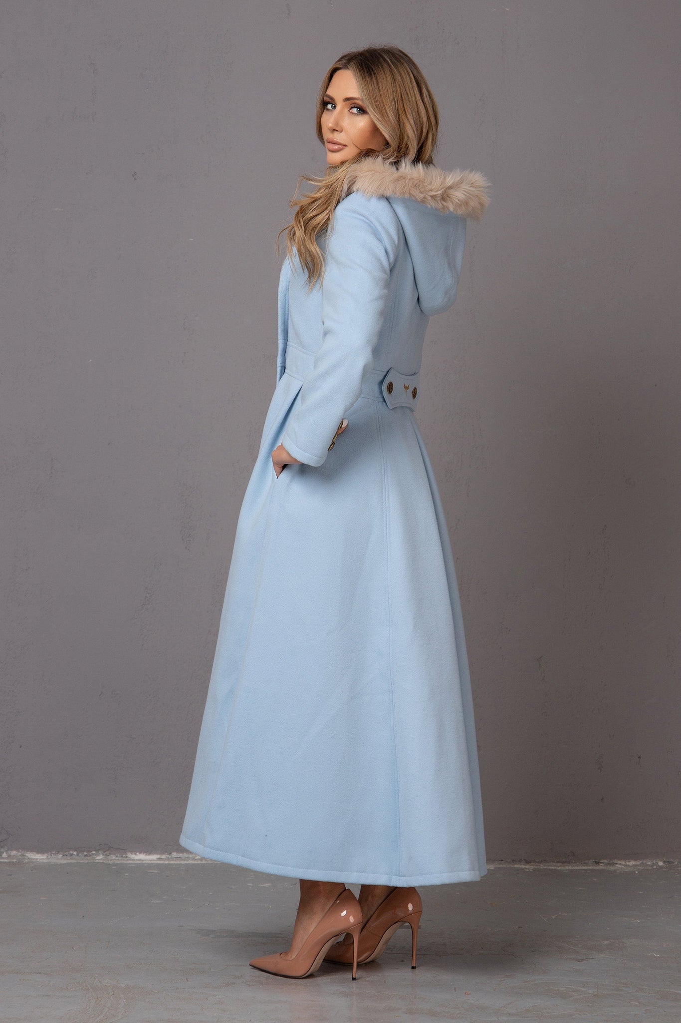 HOODED LIGHT BLUE COAT - Astraea