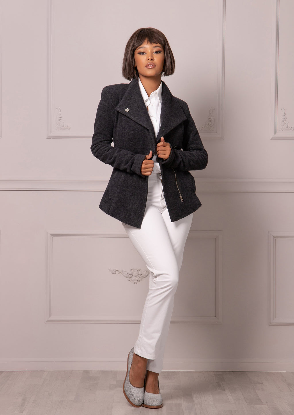 SHORT FITTED COAT - Astraea