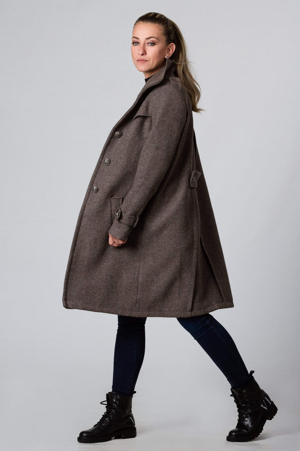Short Wool Coat - Astraea